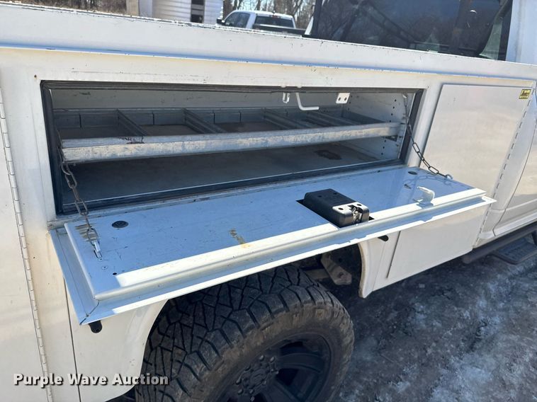image for item DO0429 2015 Dodge Ram 2500 Crew Cab utility bed pickup truck