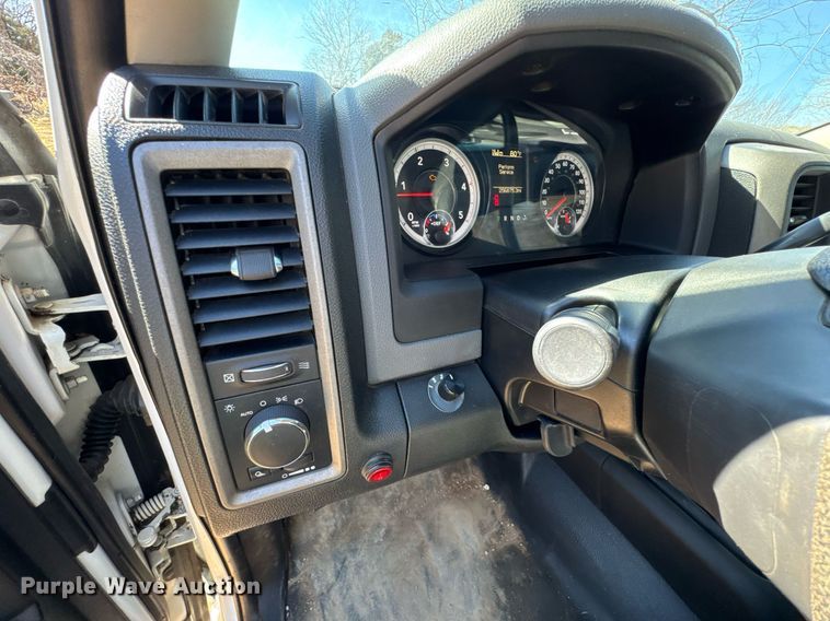 image for item DO0429 2015 Dodge Ram 2500 Crew Cab utility bed pickup truck