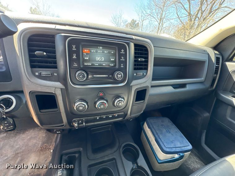 image for item DO0429 2015 Dodge Ram 2500 Crew Cab utility bed pickup truck