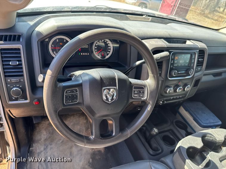 image for item DO0429 2015 Dodge Ram 2500 Crew Cab utility bed pickup truck