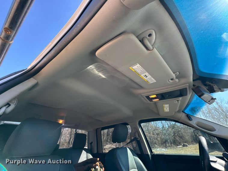 image for item DO0429 2015 Dodge Ram 2500 Crew Cab utility bed pickup truck