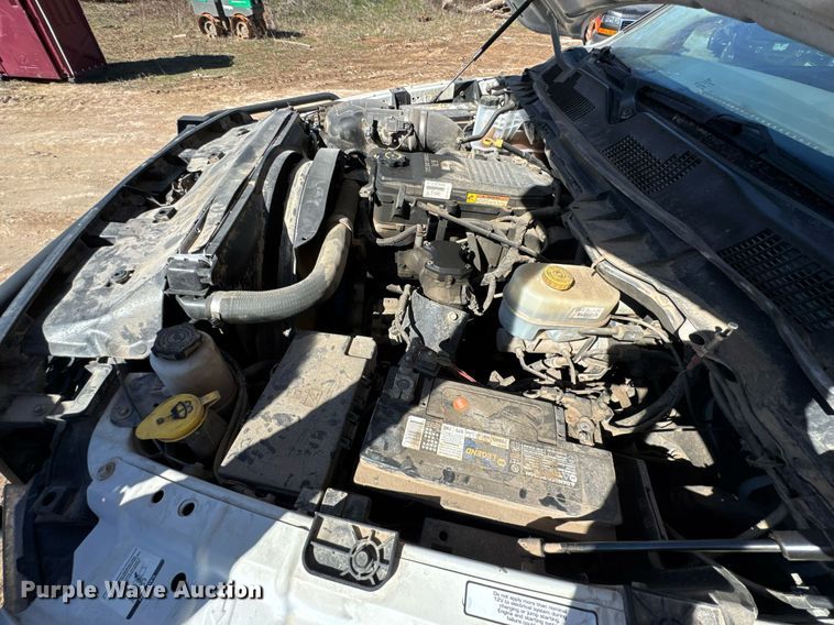 image for item DO0429 2015 Dodge Ram 2500 Crew Cab utility bed pickup truck