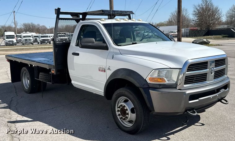 image for item DO0657 2011 Dodge Ram 5500HD flatbed truck