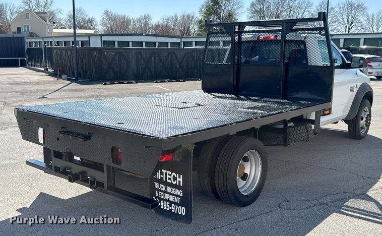 image for item DO0657 2011 Dodge Ram 5500HD flatbed truck