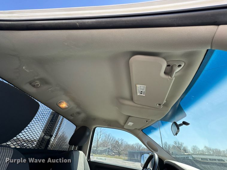 image for item DO0657 2011 Dodge Ram 5500HD flatbed truck