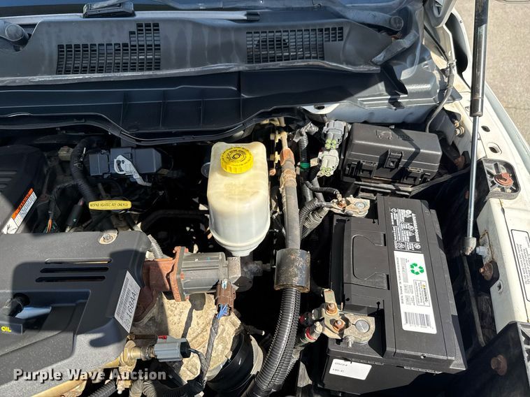 image for item DO0657 2011 Dodge Ram 5500HD flatbed truck