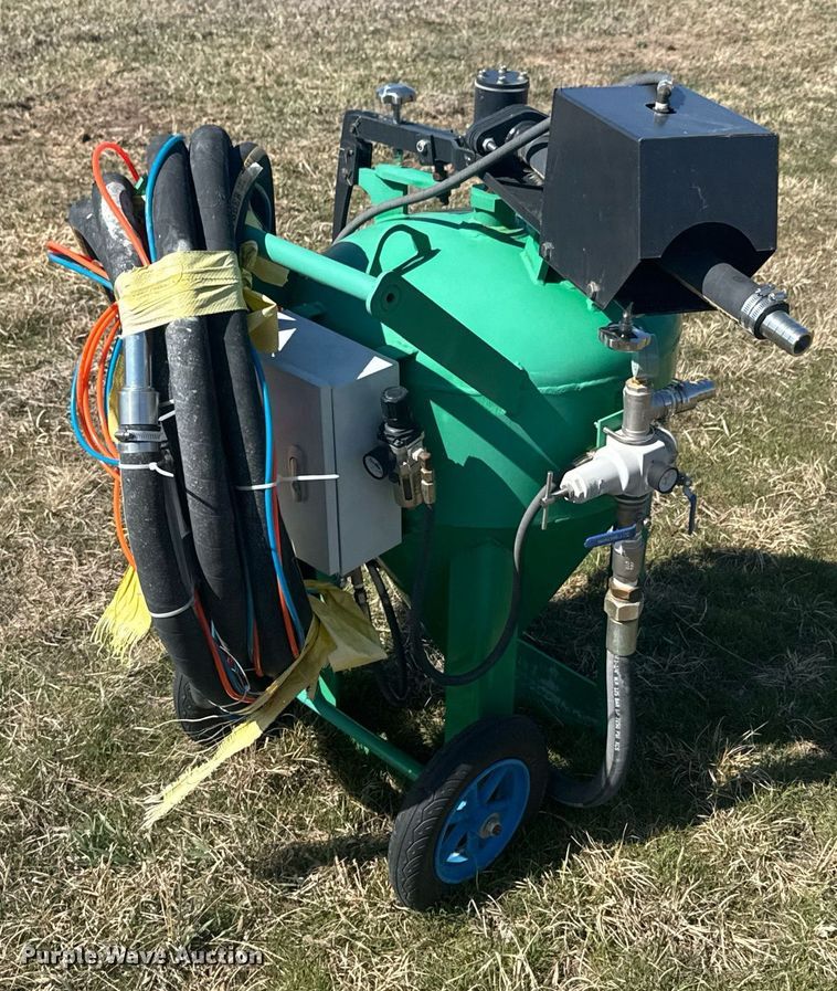 image for item DO0662 Sand blaster