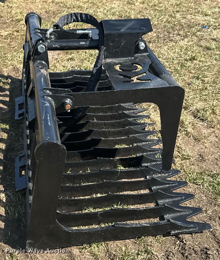 image for item DO0688 KC QT-SG-S76-V3 skid steer rock grapple bucket