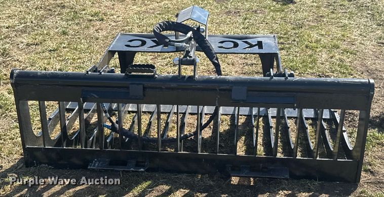 image for item DO0688 KC QT-SG-S76-V3 skid steer rock grapple bucket