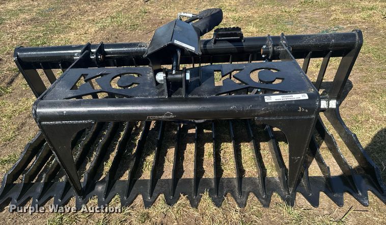 image for item DO0688 KC QT-SG-S76-V3 skid steer rock grapple bucket