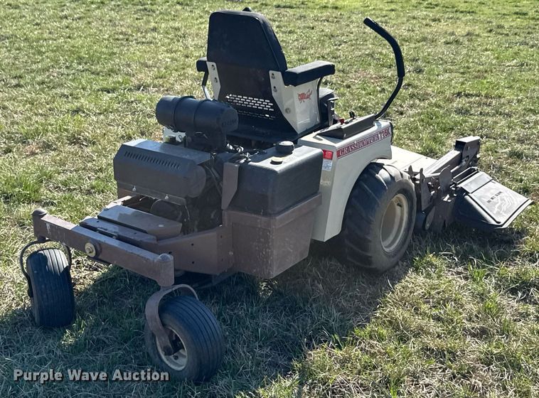 image for item DO0694 Grasshopper 725KT ZTR lawn mower