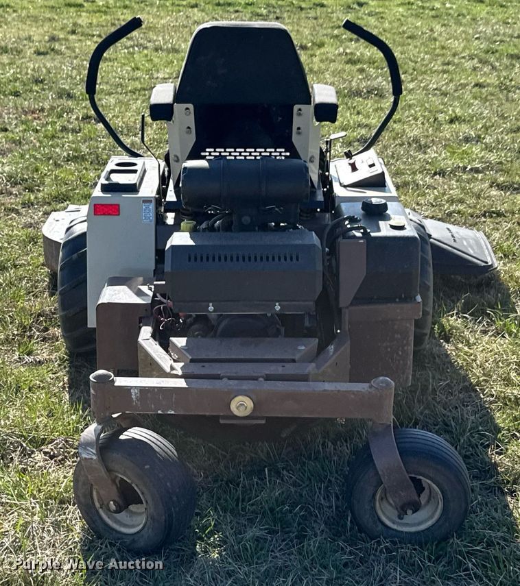 image for item DO0694 Grasshopper 725KT ZTR lawn mower