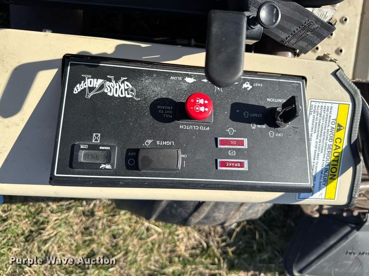 image for item DO0694 Grasshopper 725KT ZTR lawn mower