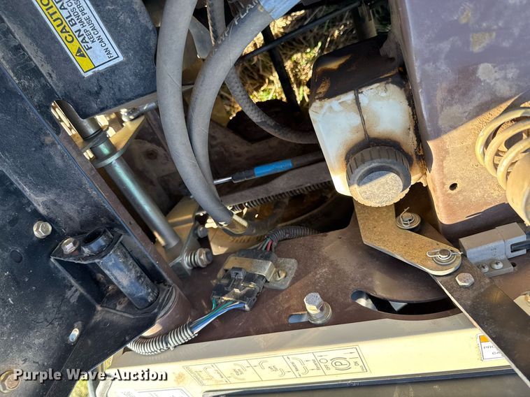 image for item DO0694 Grasshopper 725KT ZTR lawn mower