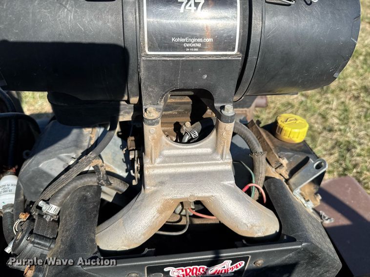 image for item DO0694 Grasshopper 725KT ZTR lawn mower