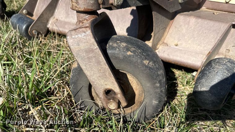 image for item DO0694 Grasshopper 725KT ZTR lawn mower