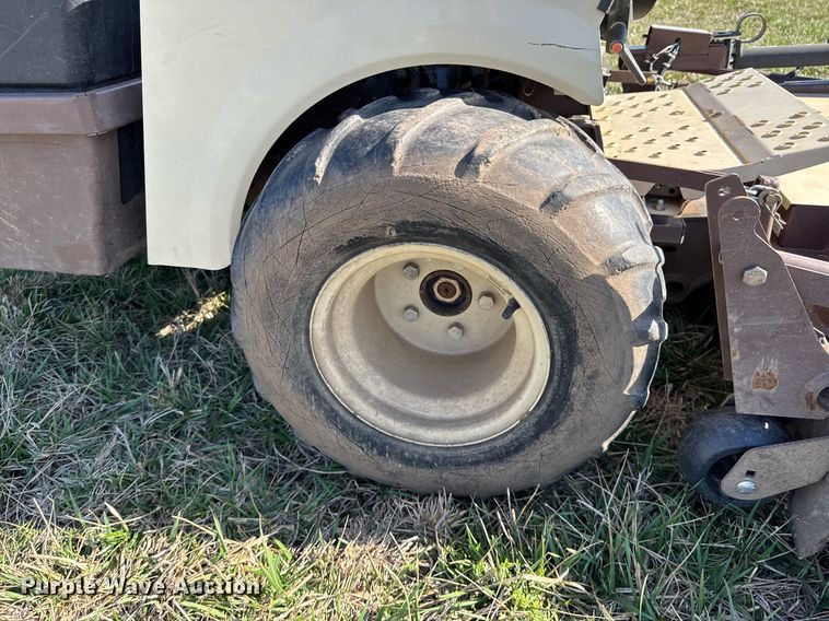 image for item DO0694 Grasshopper 725KT ZTR lawn mower