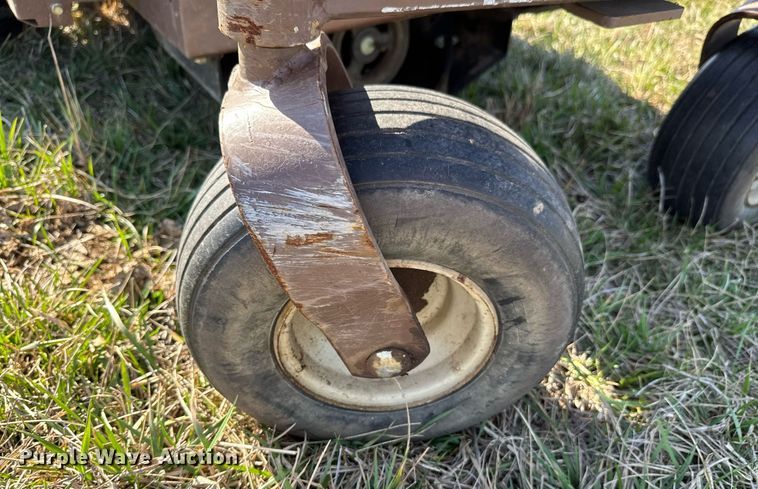 image for item DO0694 Grasshopper 725KT ZTR lawn mower