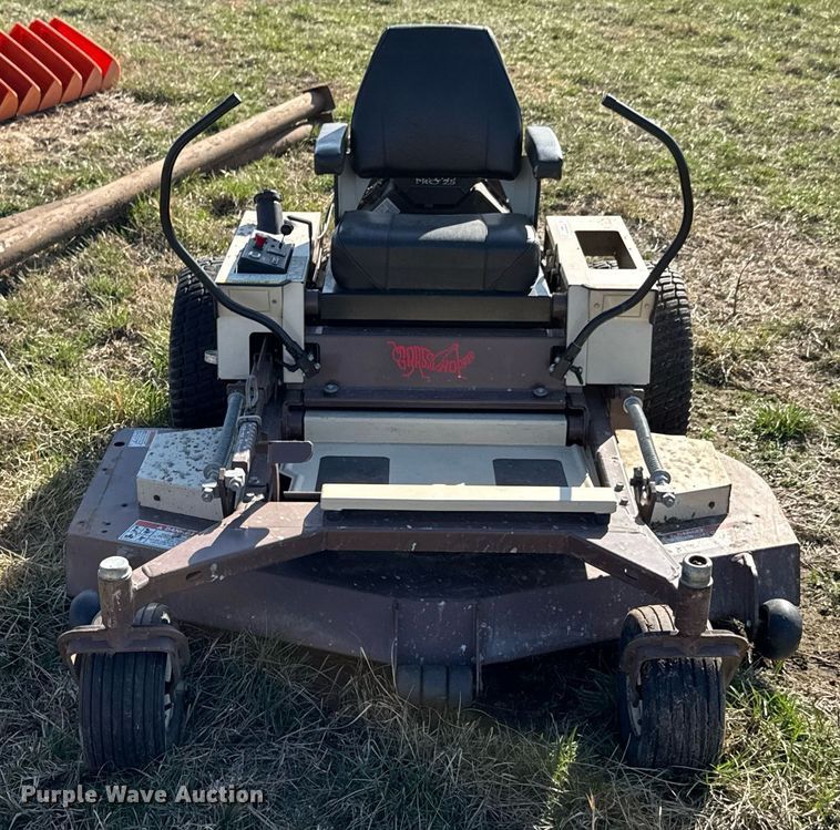 image for item DO0695 2000 Grasshopper 225 ZTR lawn mower