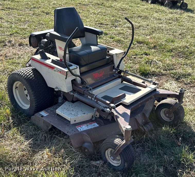 image for item DO0695 2000 Grasshopper 225 ZTR lawn mower