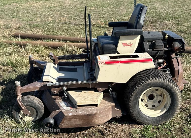 image for item DO0695 2000 Grasshopper 225 ZTR lawn mower