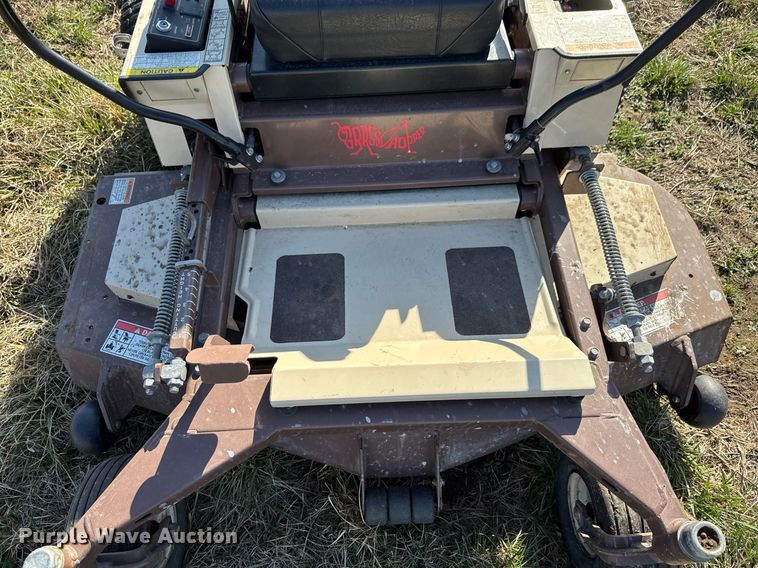 image for item DO0695 2000 Grasshopper 225 ZTR lawn mower
