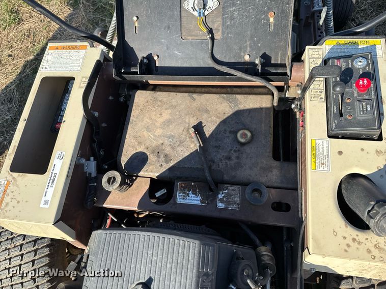 image for item DO0695 2000 Grasshopper 225 ZTR lawn mower