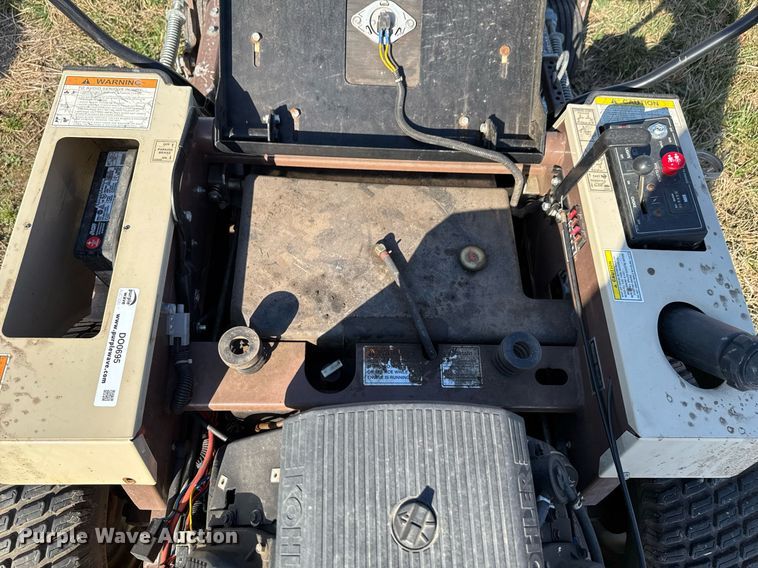 image for item DO0695 2000 Grasshopper 225 ZTR lawn mower