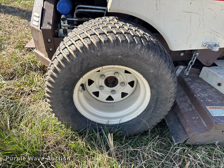 image for item DO0695 2000 Grasshopper 225 ZTR lawn mower