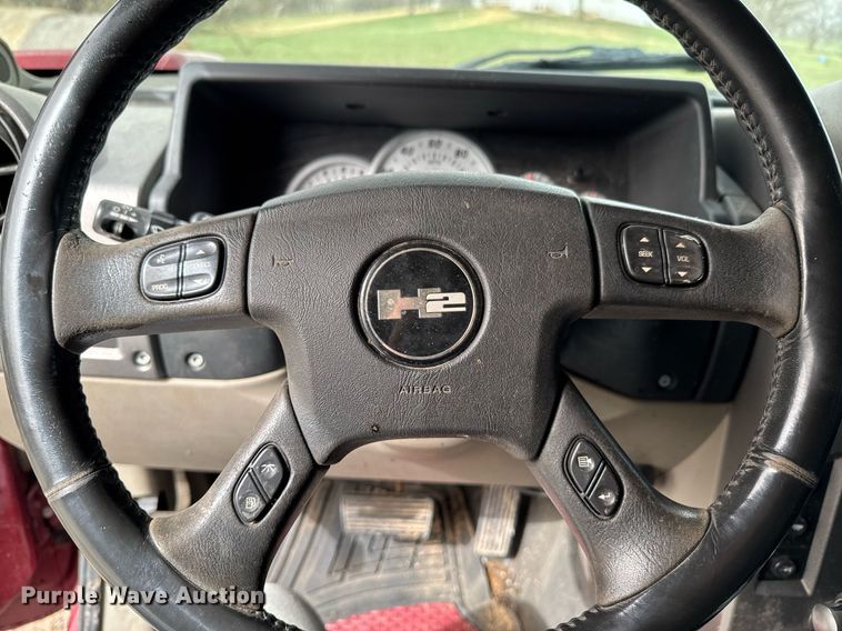 image for item DO0699 2004 Hummer H2 SUV