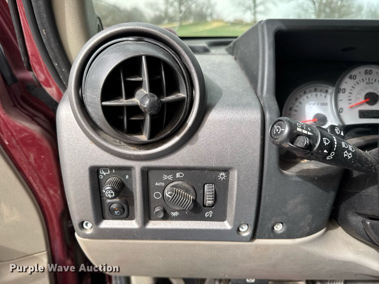 image for item DO0699 2004 Hummer H2 SUV