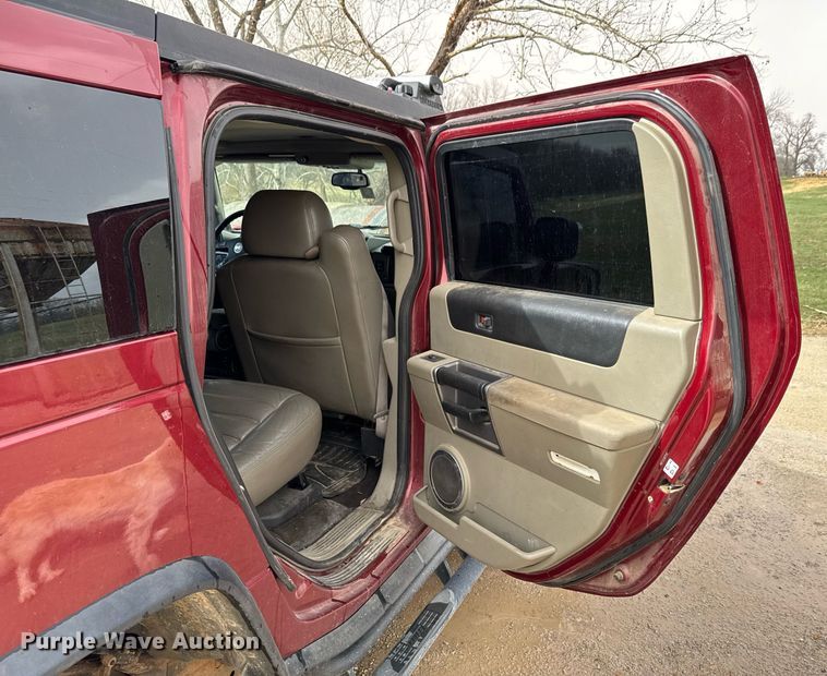 image for item DO0699 2004 Hummer H2 SUV