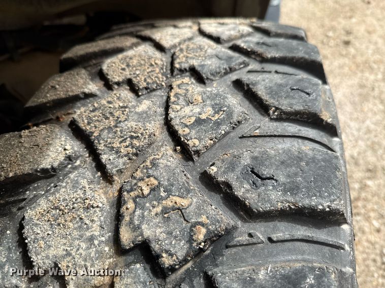 image for item DO0699 2004 Hummer H2 SUV