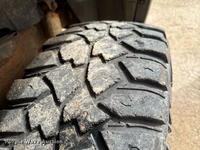 image for item DO0699 2004 Hummer H2 SUV