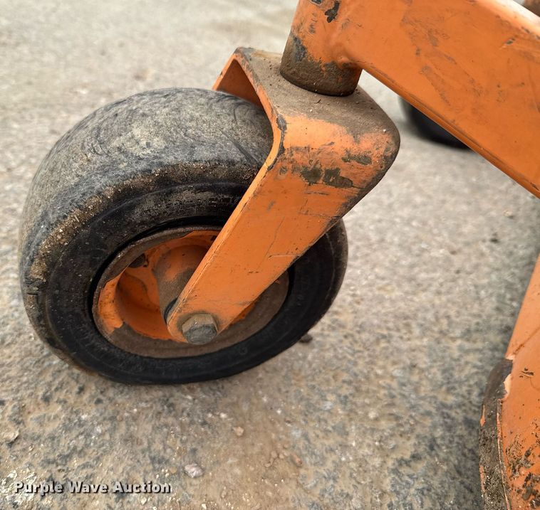 image for item DO0707 Scag STR-20CH ZTR lawn mower