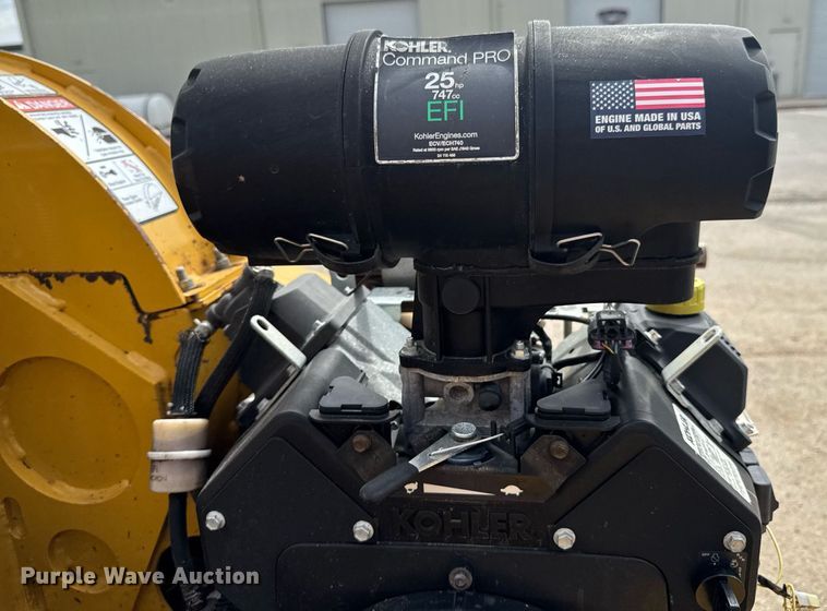 image for item DO0712 2017 Vermeer BC700XL wood chipper