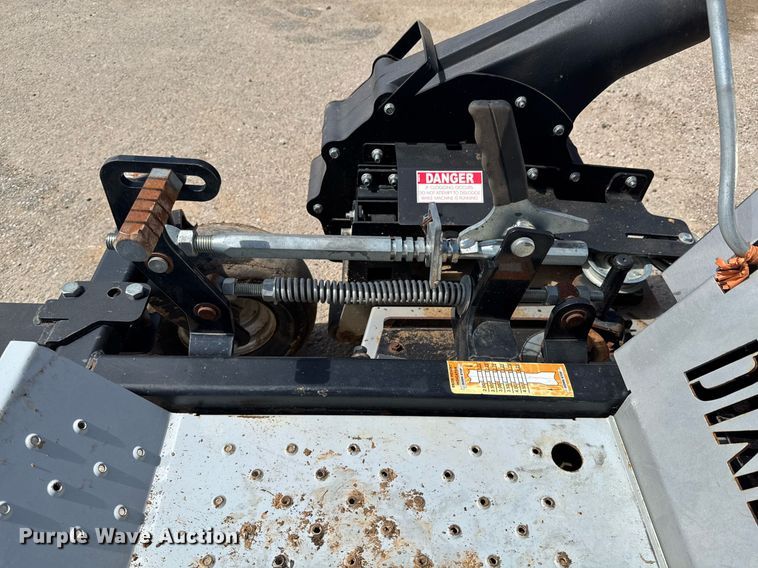 image for item DO0713 Dixie Chopper LT2000 ZTR lawn mower