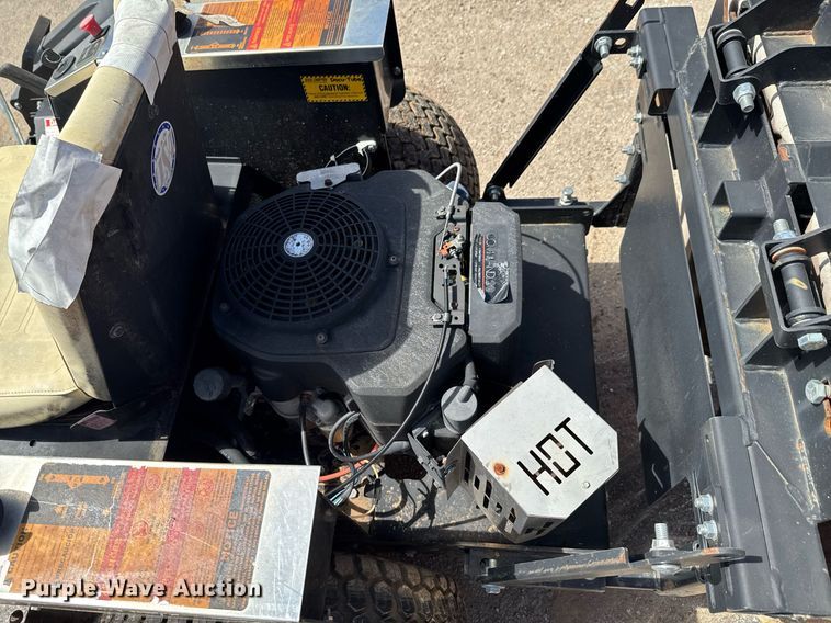 image for item DO0713 Dixie Chopper LT2000 ZTR lawn mower