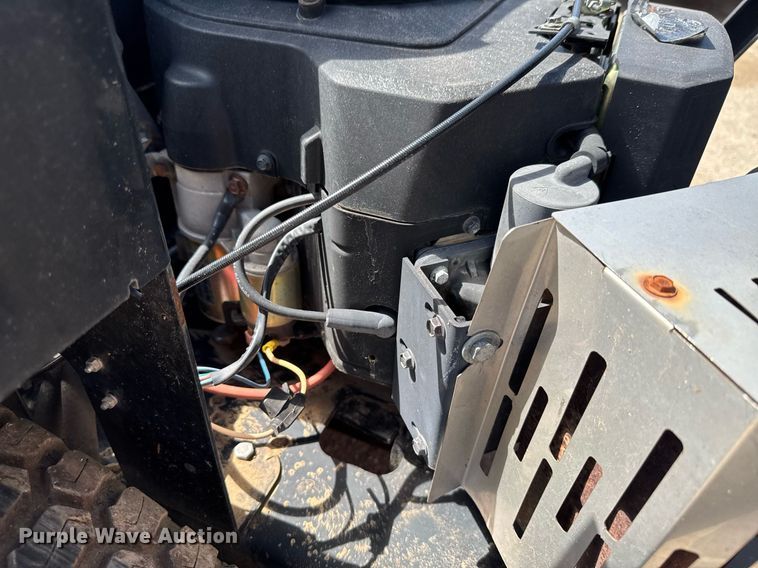 image for item DO0713 Dixie Chopper LT2000 ZTR lawn mower