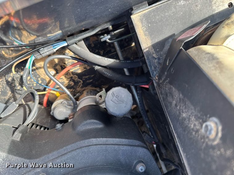 image for item DO0713 Dixie Chopper LT2000 ZTR lawn mower