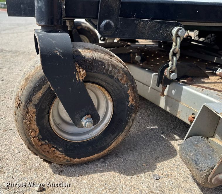 image for item DO0713 Dixie Chopper LT2000 ZTR lawn mower