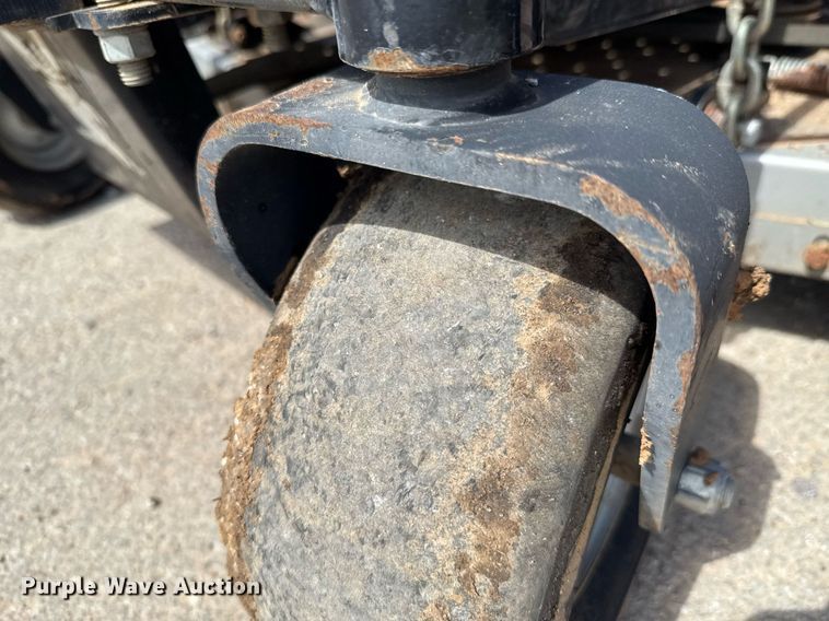 image for item DO0713 Dixie Chopper LT2000 ZTR lawn mower