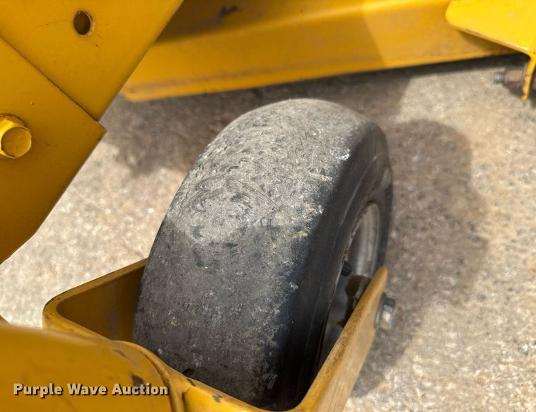 image for item DO0714 Hustler Raptor ZTR lawn mower