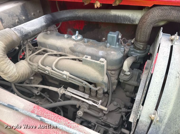 image for item DO7682 2001 Moffett M5000LP forklift