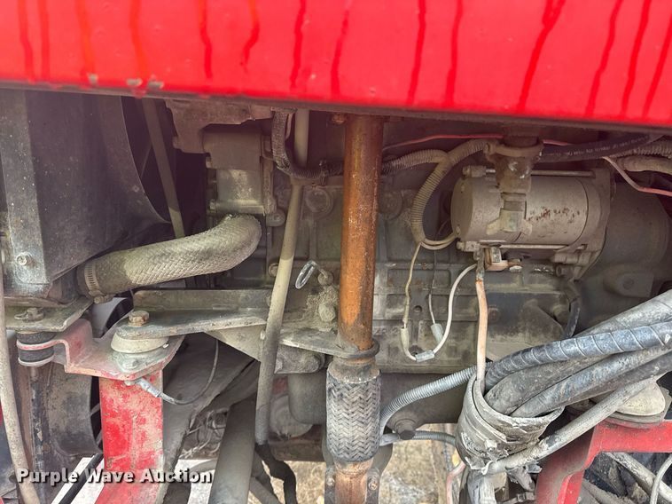 image for item DO7682 2001 Moffett M5000LP forklift