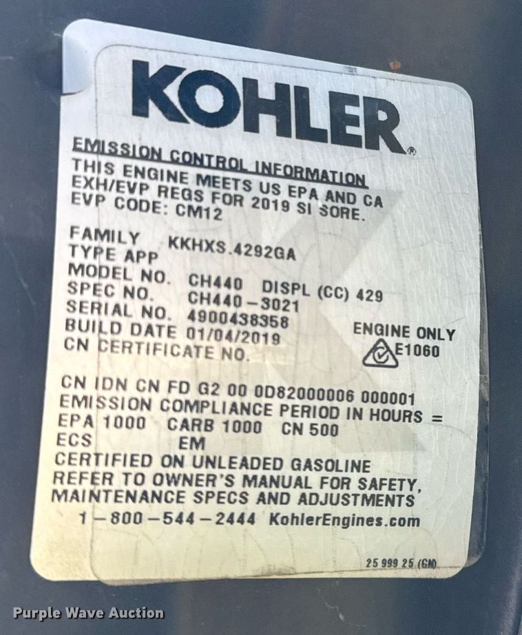 image for item DO7691 2003 International 4200 flatbed truck