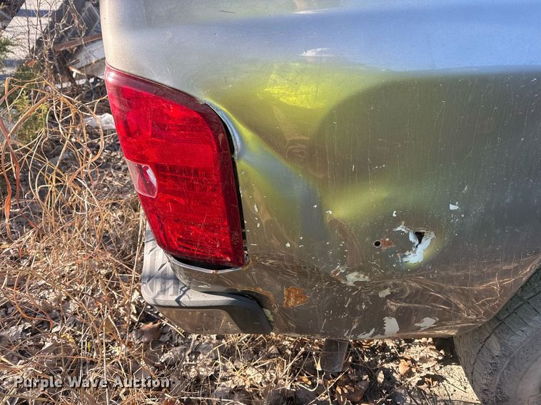 image for item DO7694 2007 Chevrolet Silverado 1500 pickup truck