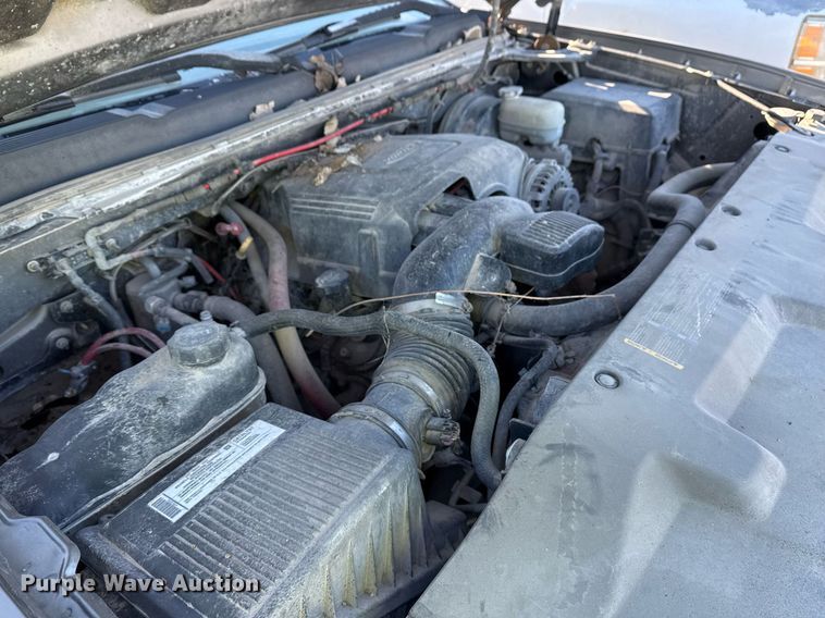 image for item DO7694 2007 Chevrolet Silverado 1500 pickup truck