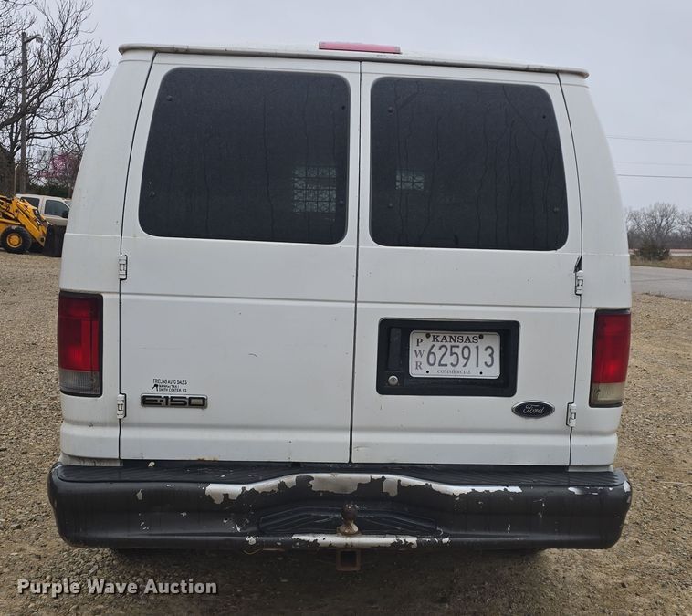 image for item DO7833 2007 Ford E150 van