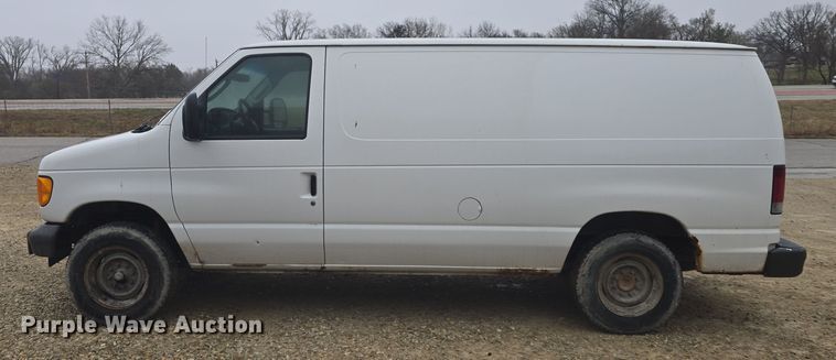 image for item DO7833 2007 Ford E150 van